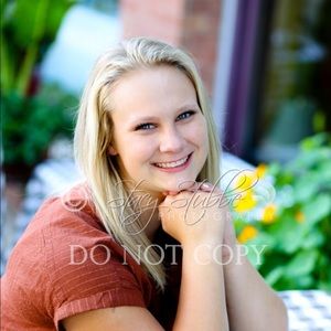 Meet your Posher, Molly